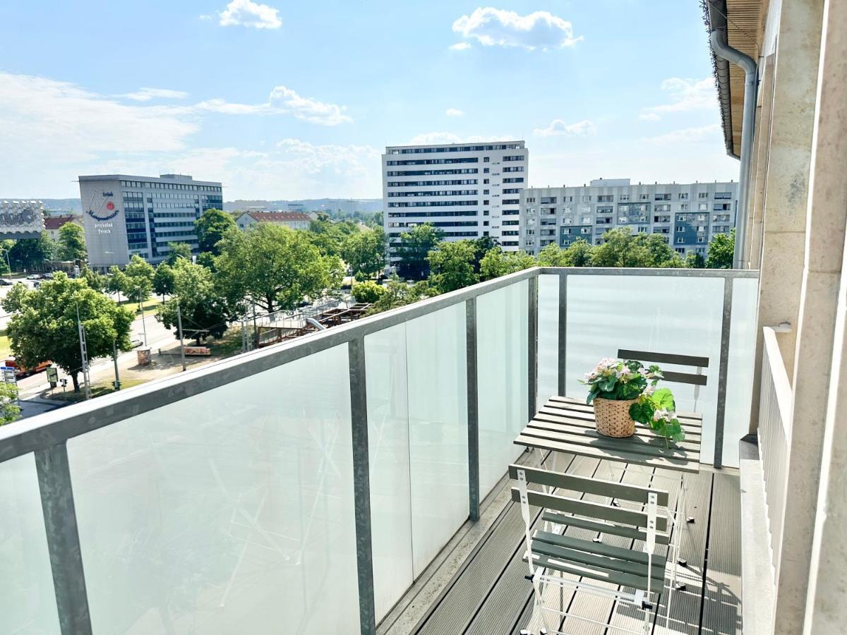 Design Apartment Dresden Centre - Enjoy And Relax Exterior photo
